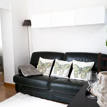 Nid Douillet Au Bord Du Canal Apartment Paris